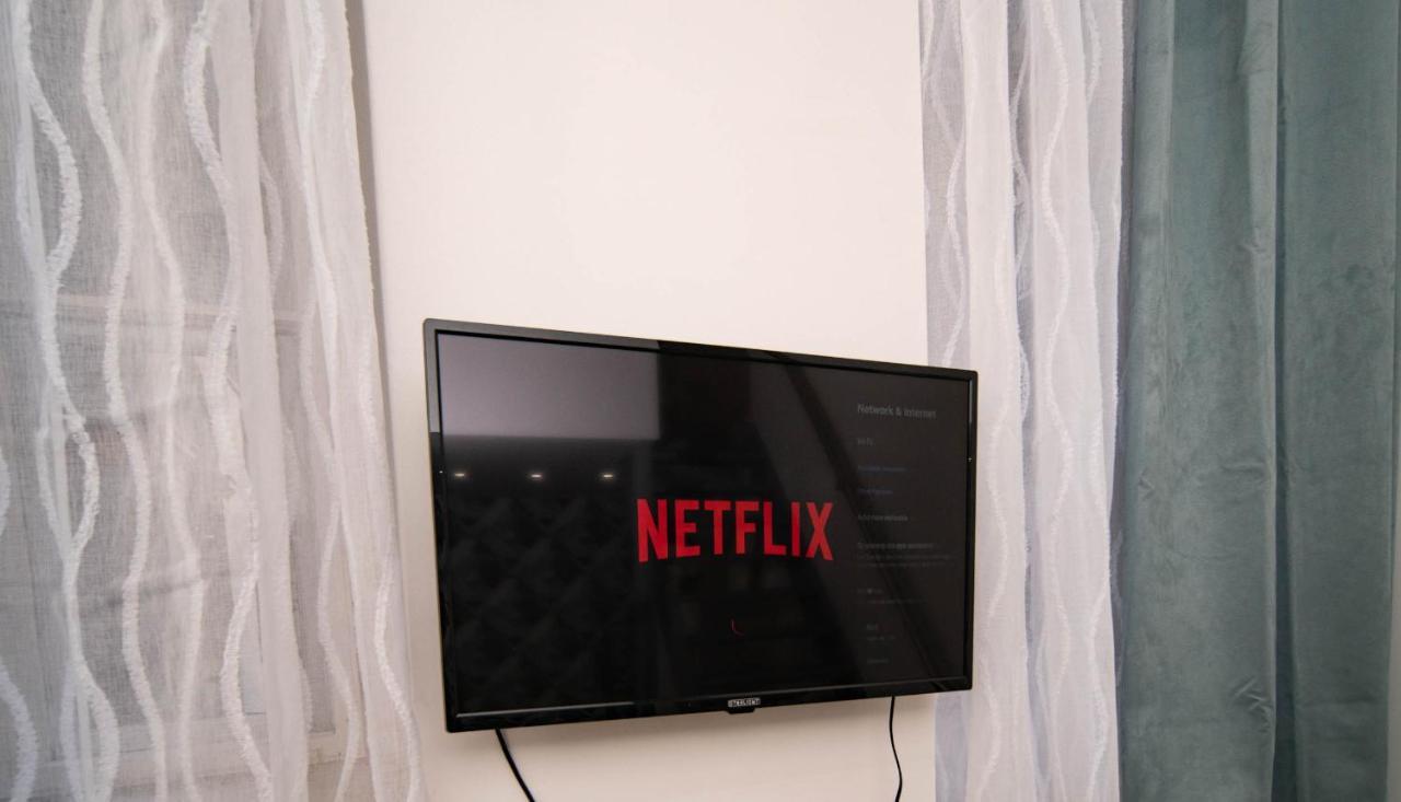 Free Parking! Linden Apartment, Ac, Smart Tv, Wifi Budapesta Exterior foto